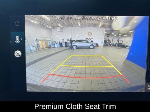 Used 2025 Hyundai Elantra SEL FWD image 20