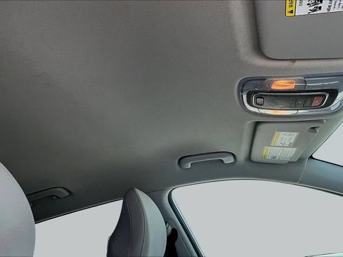 Used 2024 Hyundai Kona SEL AWD/4WD image 28