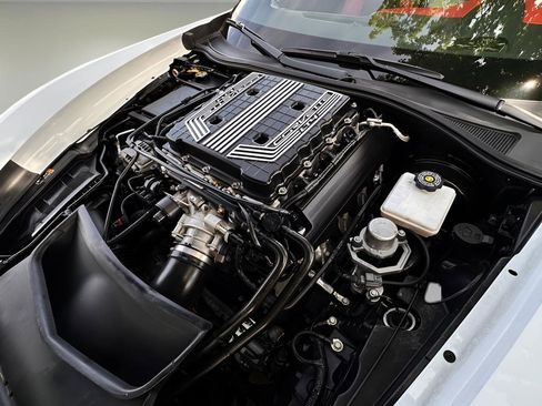 Used 2019 Chevrolet Corvette Z06 RWD image 28