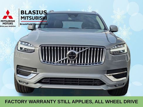 Used 2025 Volvo XC90 B6 Ultra w/ Protection Package Premier image 3