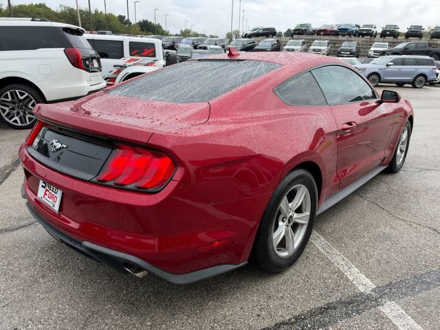 Used 2020 Ford Mustang Coupe RWD image 7