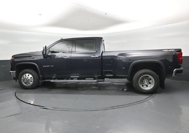 Used 2024 Chevrolet Silverado 3500 LTZ w/ LTZ Plus Package AWD/4WD image 26