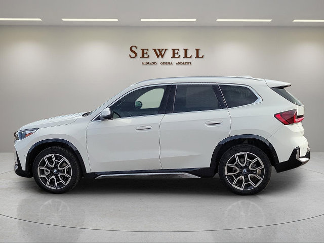 Used 2026 BMW X1 xDrive28i w/ Convenience Package AWD/4WD image 2
