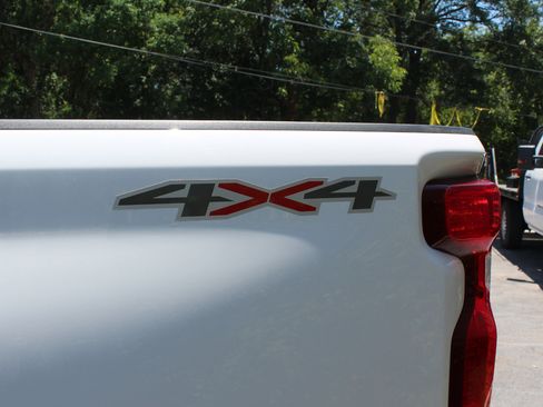 Used 2022 Chevrolet Silverado 2500 W/T w/ WT Safety Package image 35