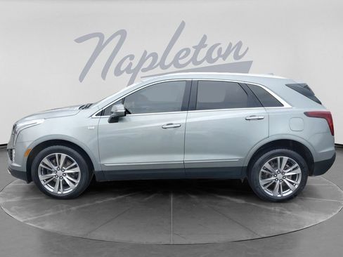 Used 2023 Cadillac XT5 Premium Luxury AWD/4WD image 4