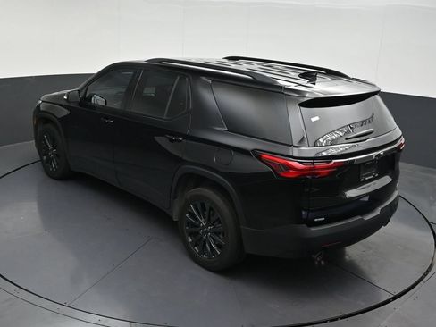 Used 2024 Chevrolet Traverse RS FWD image 22