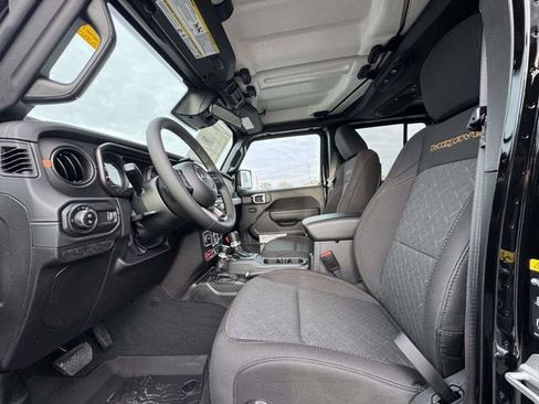 New 2026 Jeep Gladiator Mojave image 20