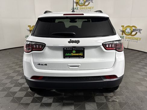 New 2026 Jeep Compass Latitude image 6