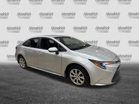 Used 2026 Toyota Corolla LE FWD image 39