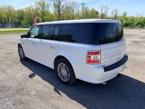 Used 2019 Ford Flex SEL w/ Equipment Group 202A FWD image 6