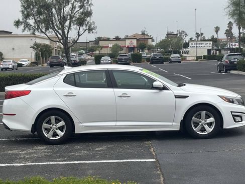 Used 2015 Kia Optima LX FWD image 8
