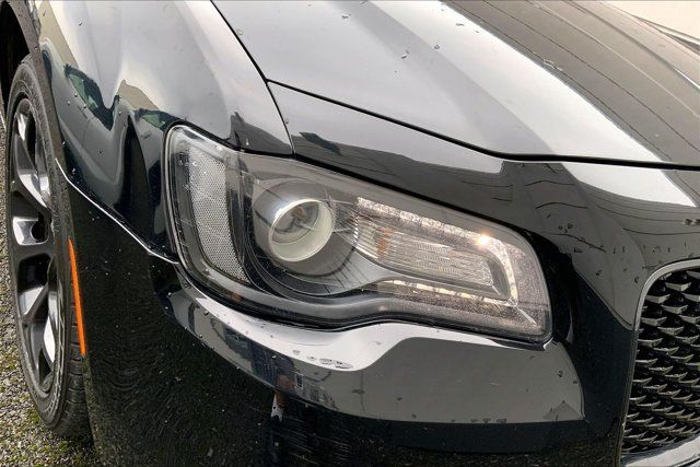 Used 2019 Chrysler 300 S RWD image 26