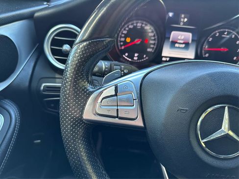 Used 2019 Mercedes-Benz GLC 300 GLC300 image 26