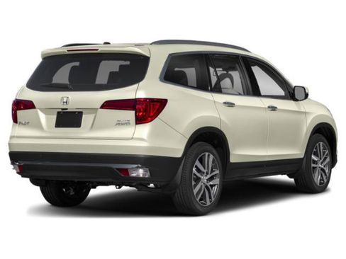 Used 2018 Honda Pilot Elite image 19
