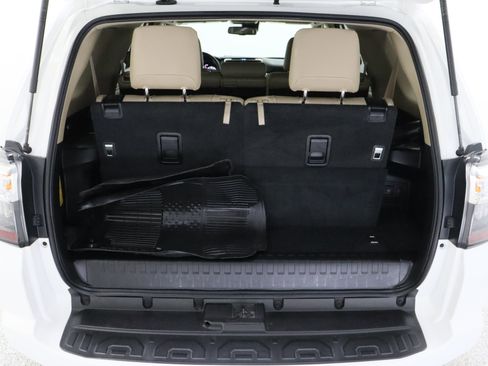 Used 2023 Toyota 4Runner SR5 Premium w/ Moonroof Package image 36