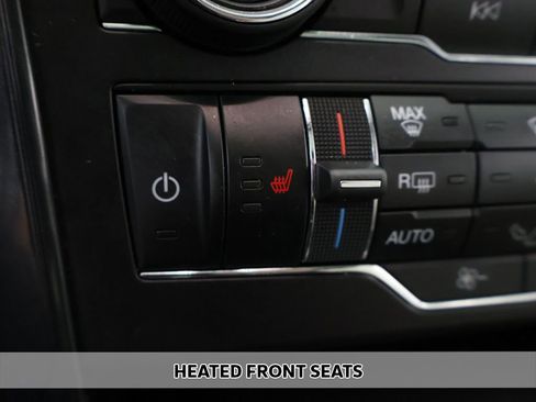 Used 2018 Ford Explorer XLT w/ Equipment Group 202A AWD/4WD image 6