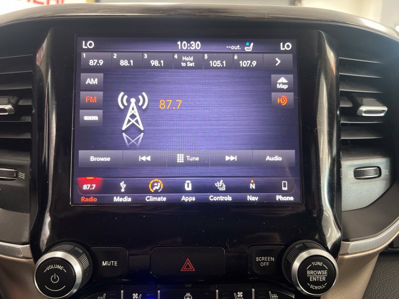 Used 2019 RAM 1500 Laramie w/ Trailer Tow Group AWD/4WD image 24