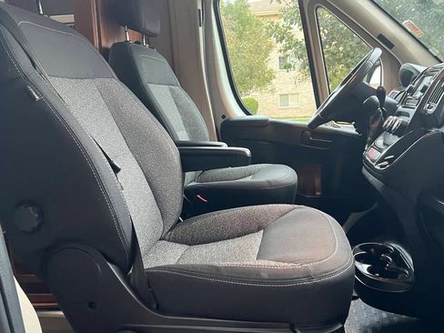 Used 2016 RAM ProMaster 3500 w/ Mopar Trailer Tow Group image 41