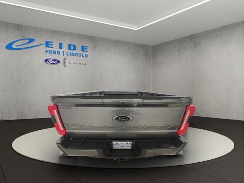 Used 2024 Ford F350 Lariat w/ Black Appearance Package image 7