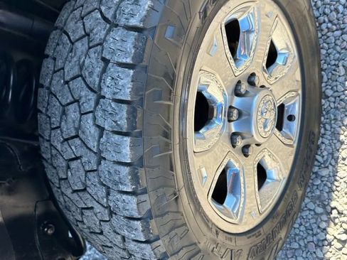 Used 2017 RAM 2500 Big Horn image 41