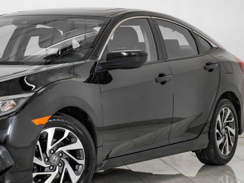 Used 2017 Honda Civic EX image 56