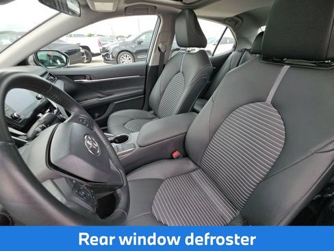 Used 2024 Toyota Camry SE FWD image 8