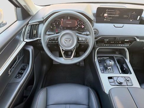 New 2026 MAZDA CX-90 Plug-In Hybrid w/ Preferred image 18