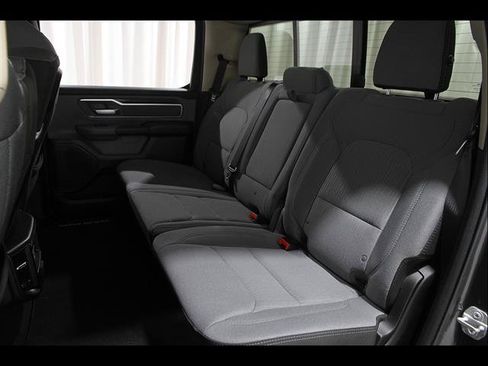 Used 2019 RAM 1500 Big Horn AWD/4WD image 20