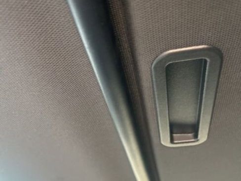 Used 2022 Chevrolet Camaro LT image 13