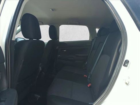 Used 2017 Mitsubishi Outlander Sport ES image 13