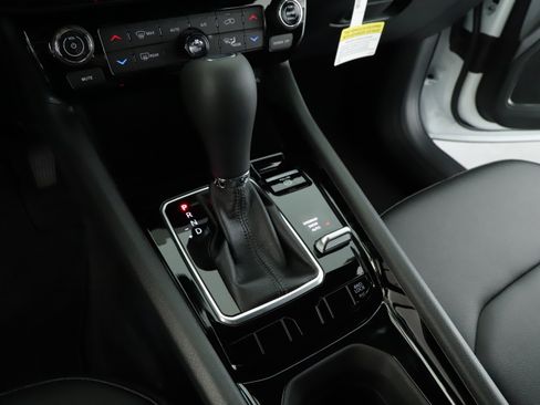 New 2026 Jeep Compass Limited image 15