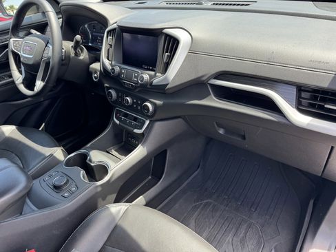 Used 2023 GMC Terrain SLT w/ Elevation Edition AWD/4WD image 19