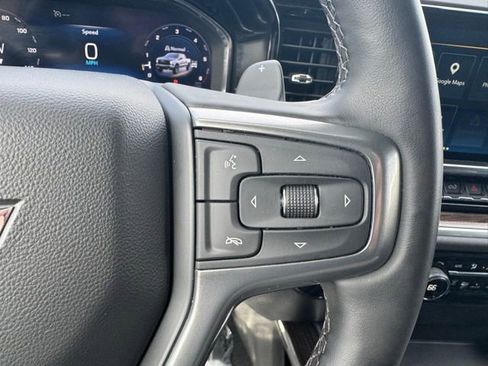 Used 2025 Chevrolet Silverado 1500 LT Trail Boss w/ Convenience Package II AWD/4WD image 27