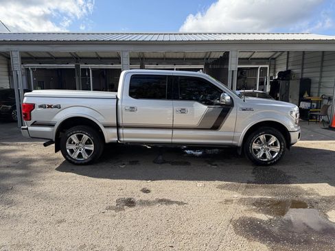 Used 2019 Ford F150 Platinum image 7
