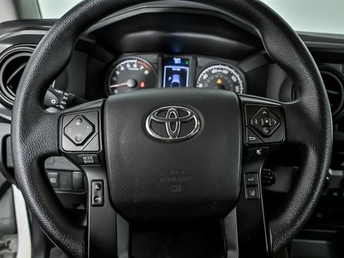 Used 2022 Toyota Tacoma SR AWD/4WD image 21