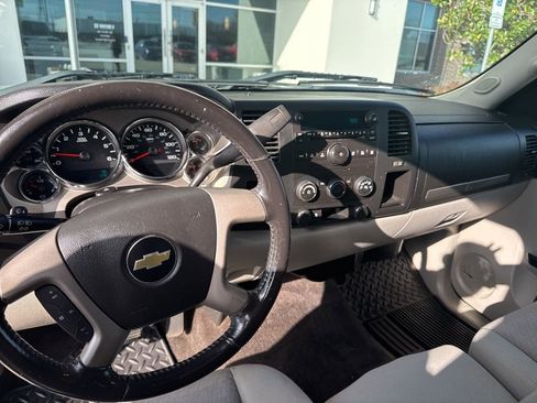 Used 2011 Chevrolet Silverado 1500 LT image 21