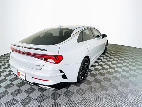 Used 2022 Kia K5 GT-Line AWD/4WD image 10