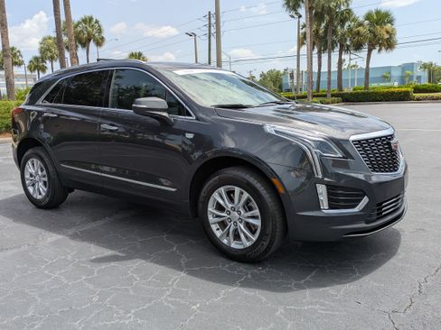 Certified 2023 Cadillac XT5 Luxury FWD image 6