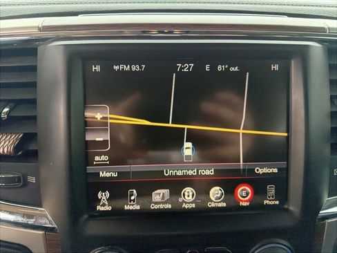 Used 2014 RAM 2500 Laramie w/ Black Appearance Group image 28