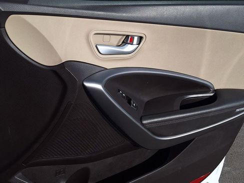 Used 2017 Hyundai Santa Fe Sport image 26