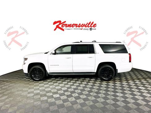 Used 2016 Chevrolet Suburban LTZ image 4