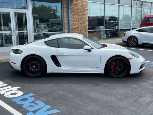 Used 2023 Porsche 718 Cayman GTS RWD image 15