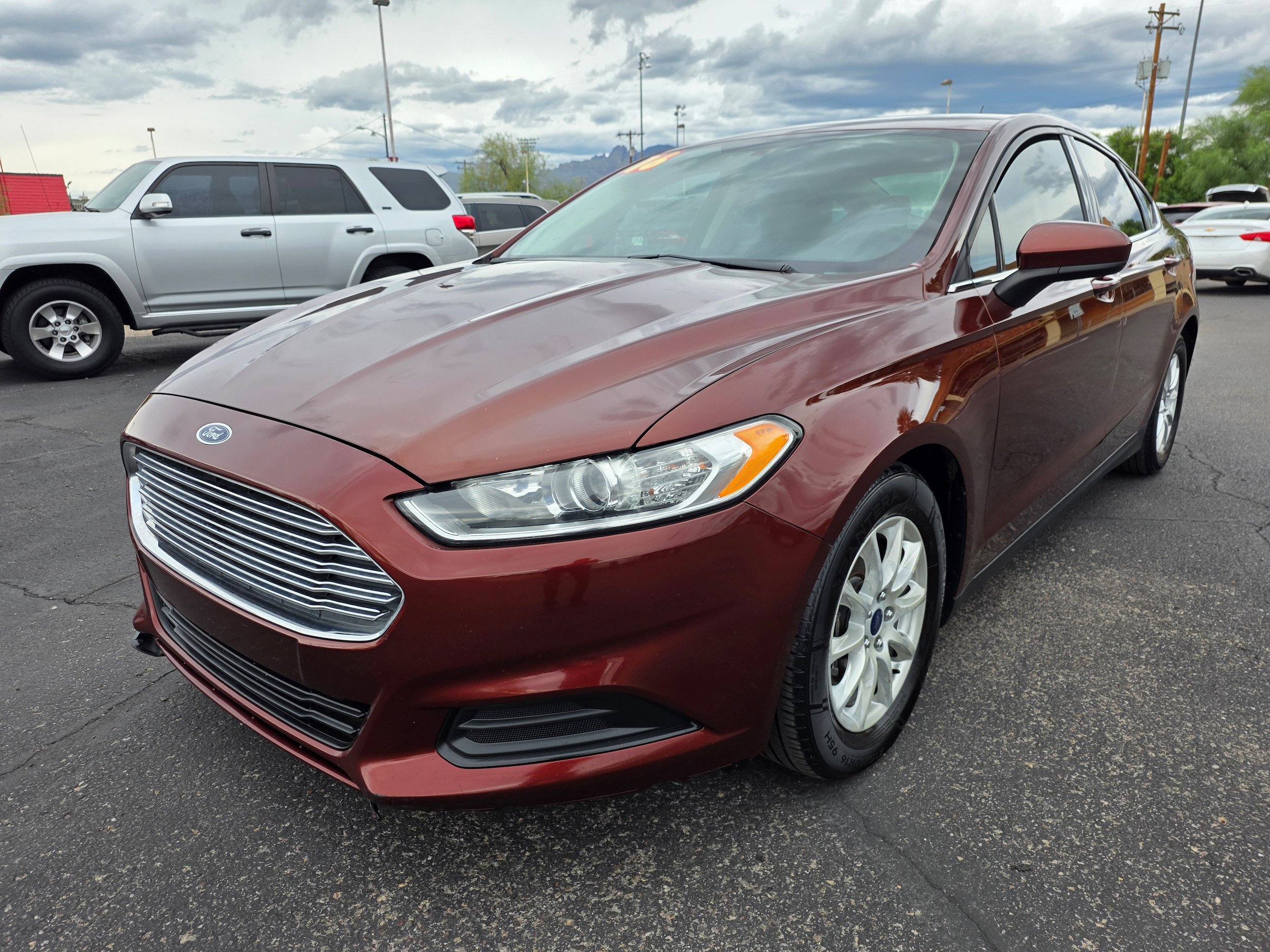 Used 2016 Ford Fusion S FWD image 1