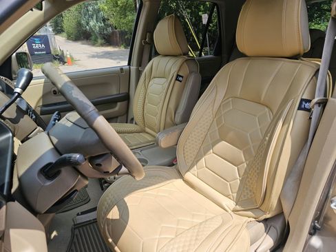 Used 2005 Honda CR-V EX image 11