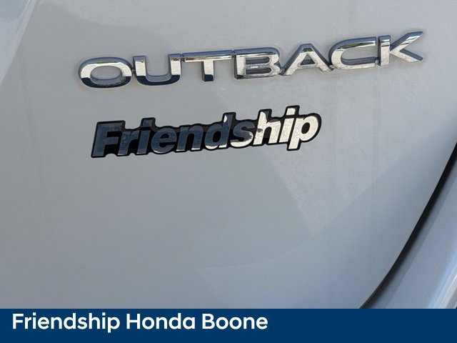 Used 2024 Subaru Outback Premium AWD/4WD image 13