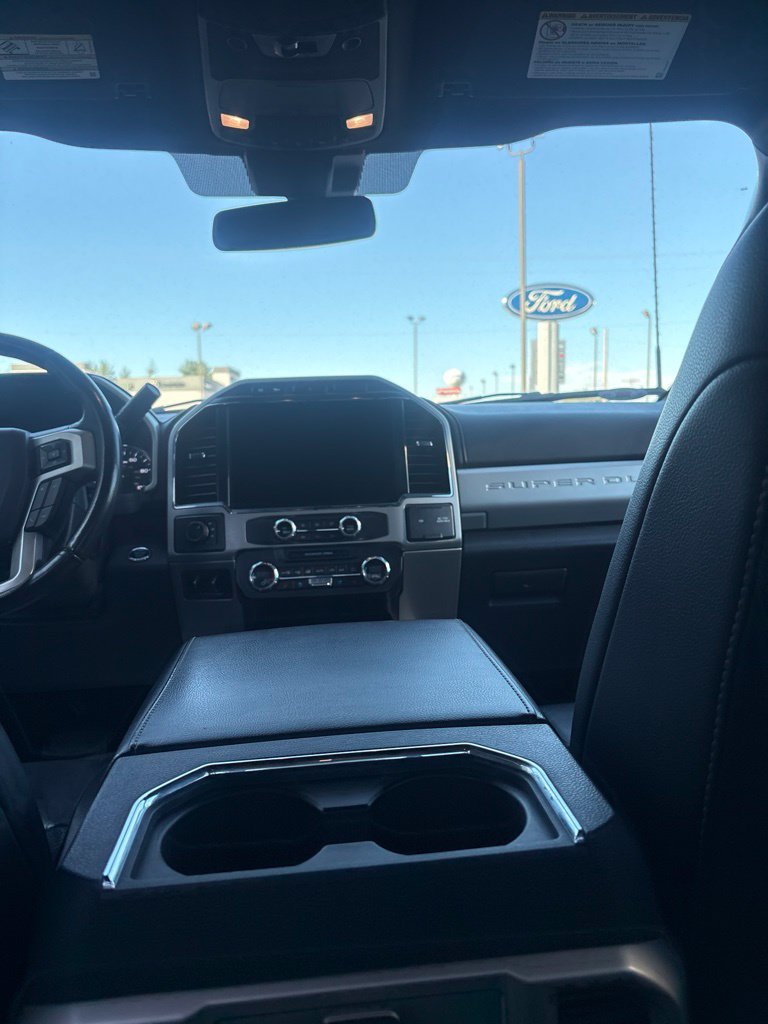 Used 2022 Ford F350 Lariat w/ Lariat Ultimate Package AWD/4WD image 19