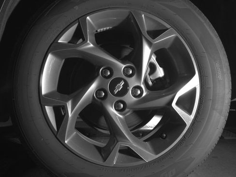 Used 2025 Chevrolet Trax LT w/ LT Convenience Package FWD image 14