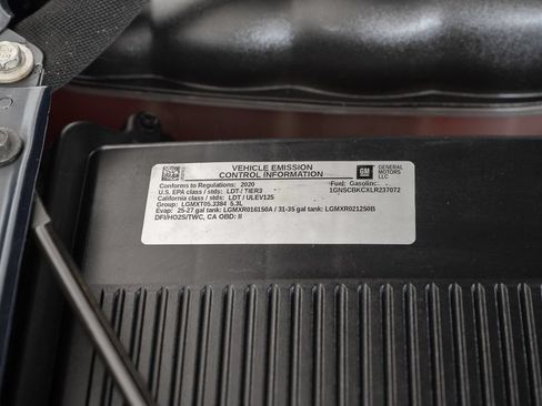 Used 2020 Chevrolet Tahoe LT RWD image 17