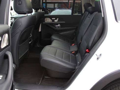 Used 2022 Mercedes-Benz GLS 450 4MATIC image 31