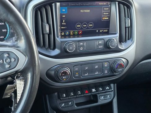 Used 2019 Chevrolet Colorado ZR2 image 27